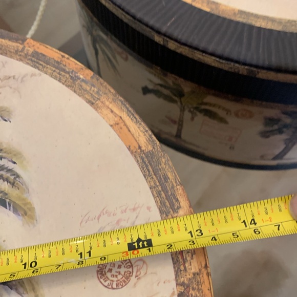 Palm Tree Decorative Storage Boxes / hat boxes. - Cream and Black - Picture 9 of 10